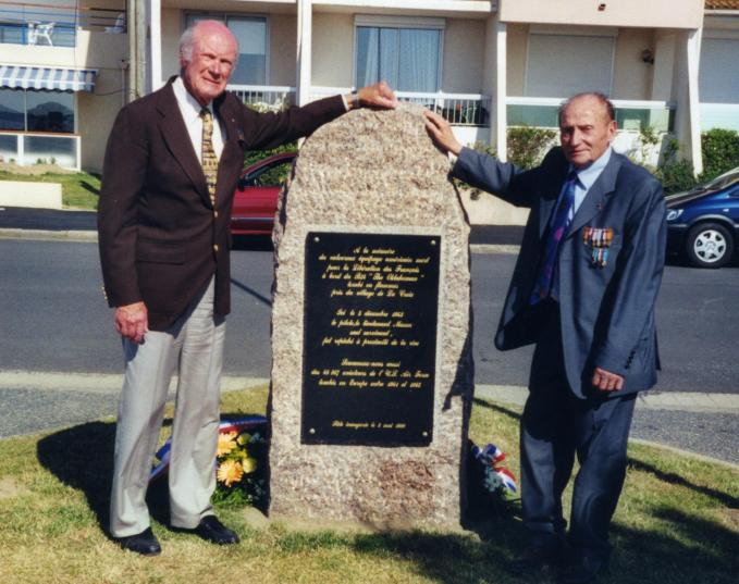 H Ben Walsh et Adolphe Jarniou 8 mai 1999
